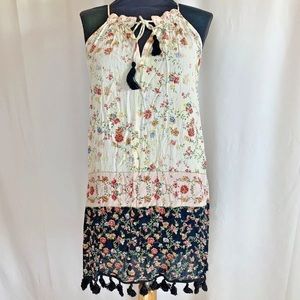 Love Kyla 'Lanie' Floral Halter Tassel Toe Dress - size Small NWT